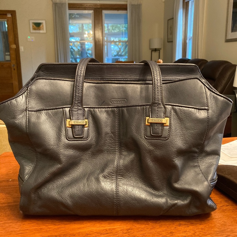 Coach Purse/Tote/Bag (Large)